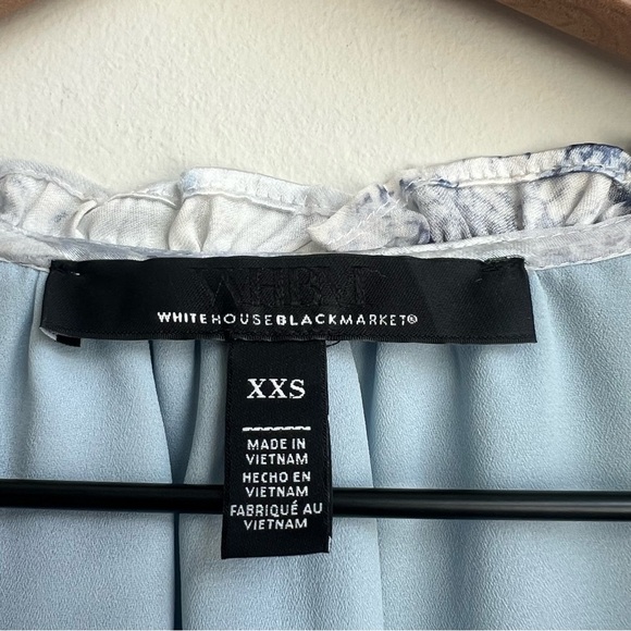 White House Black Market Floral Silk Burnout Smocked Blouse Womens XXS LS - Picture 12 of 12